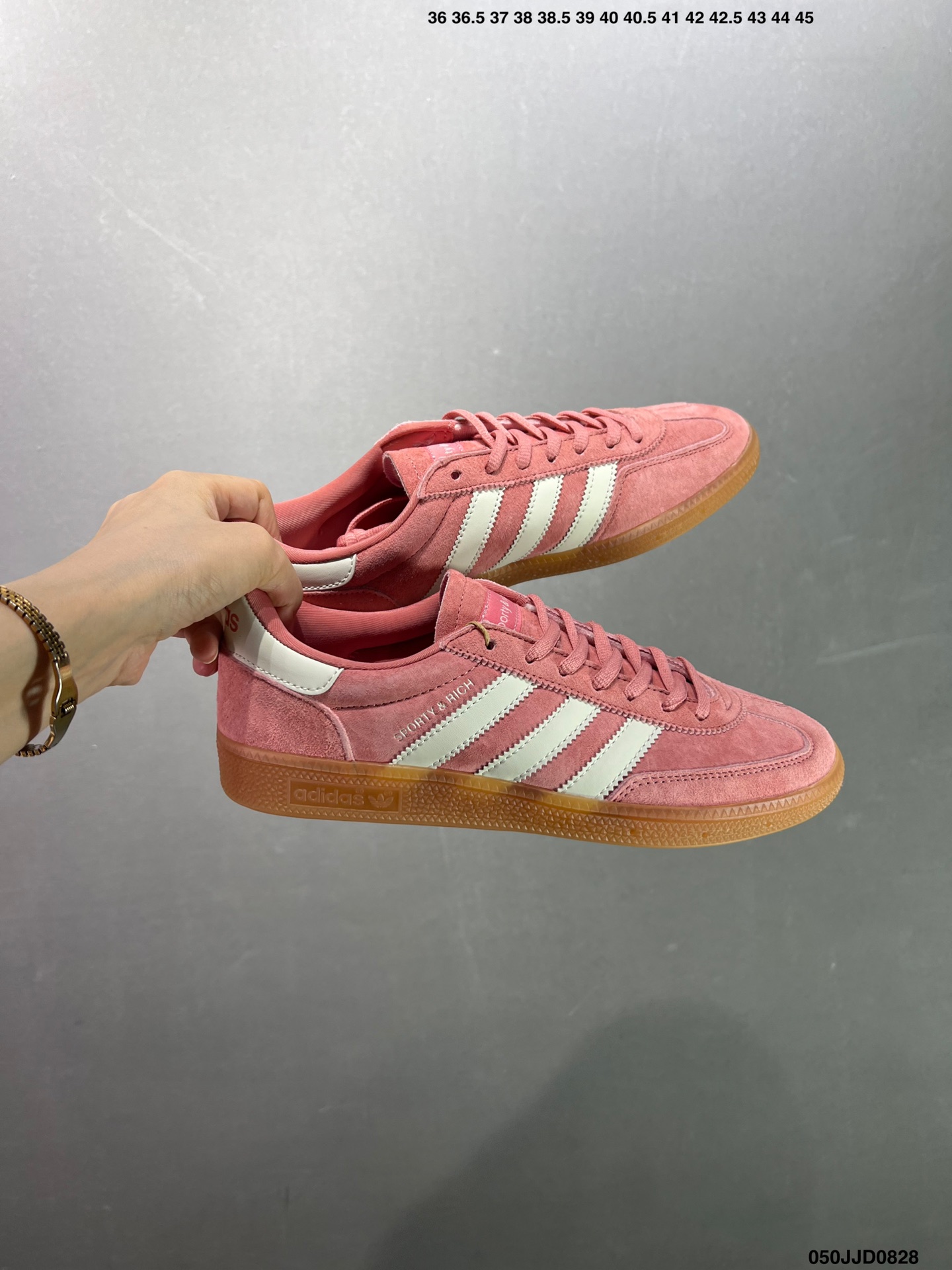 ⬆️25219-Adidas-438 gallery