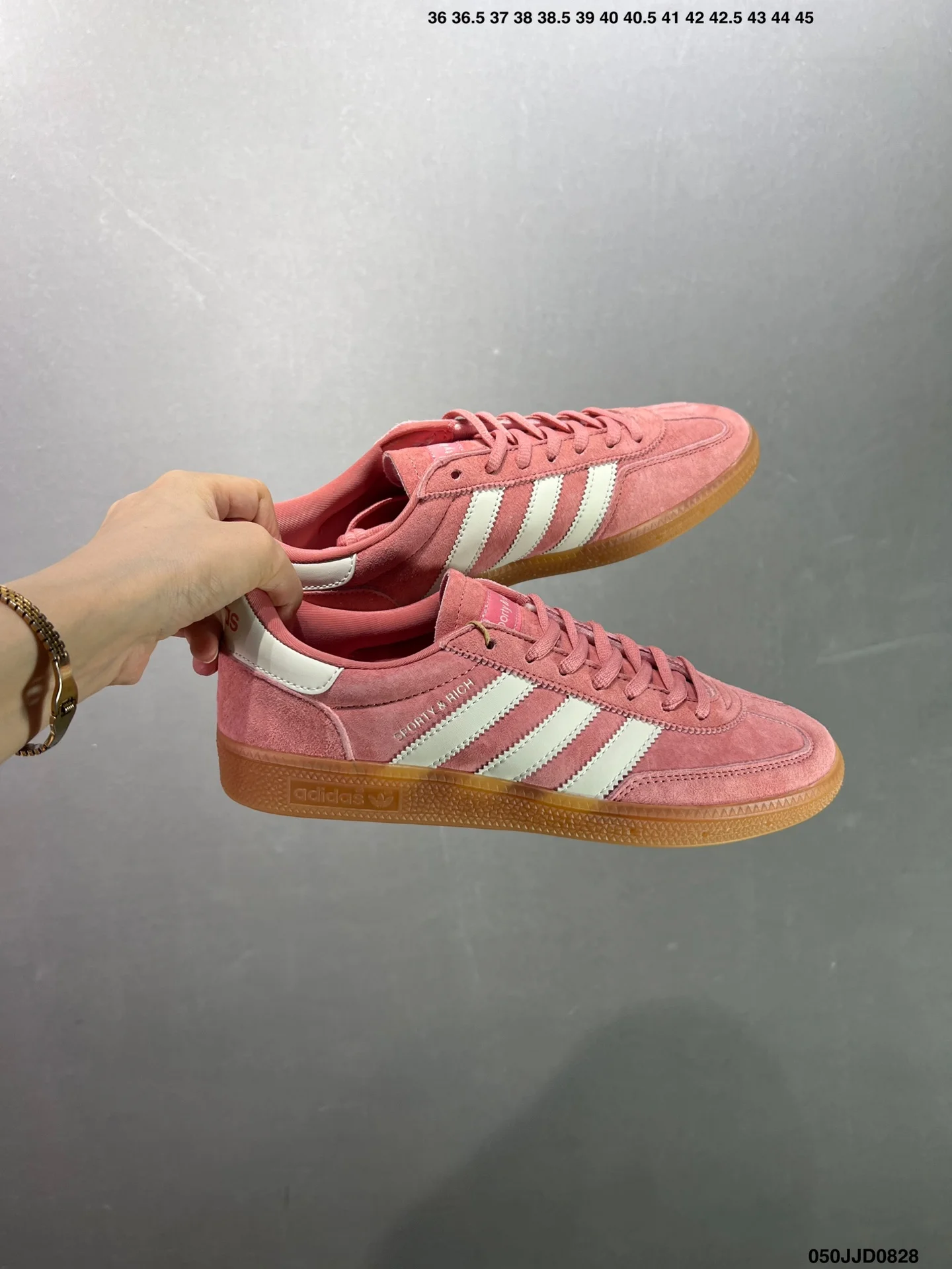 ⬆️25219-Adidas-438 gallery