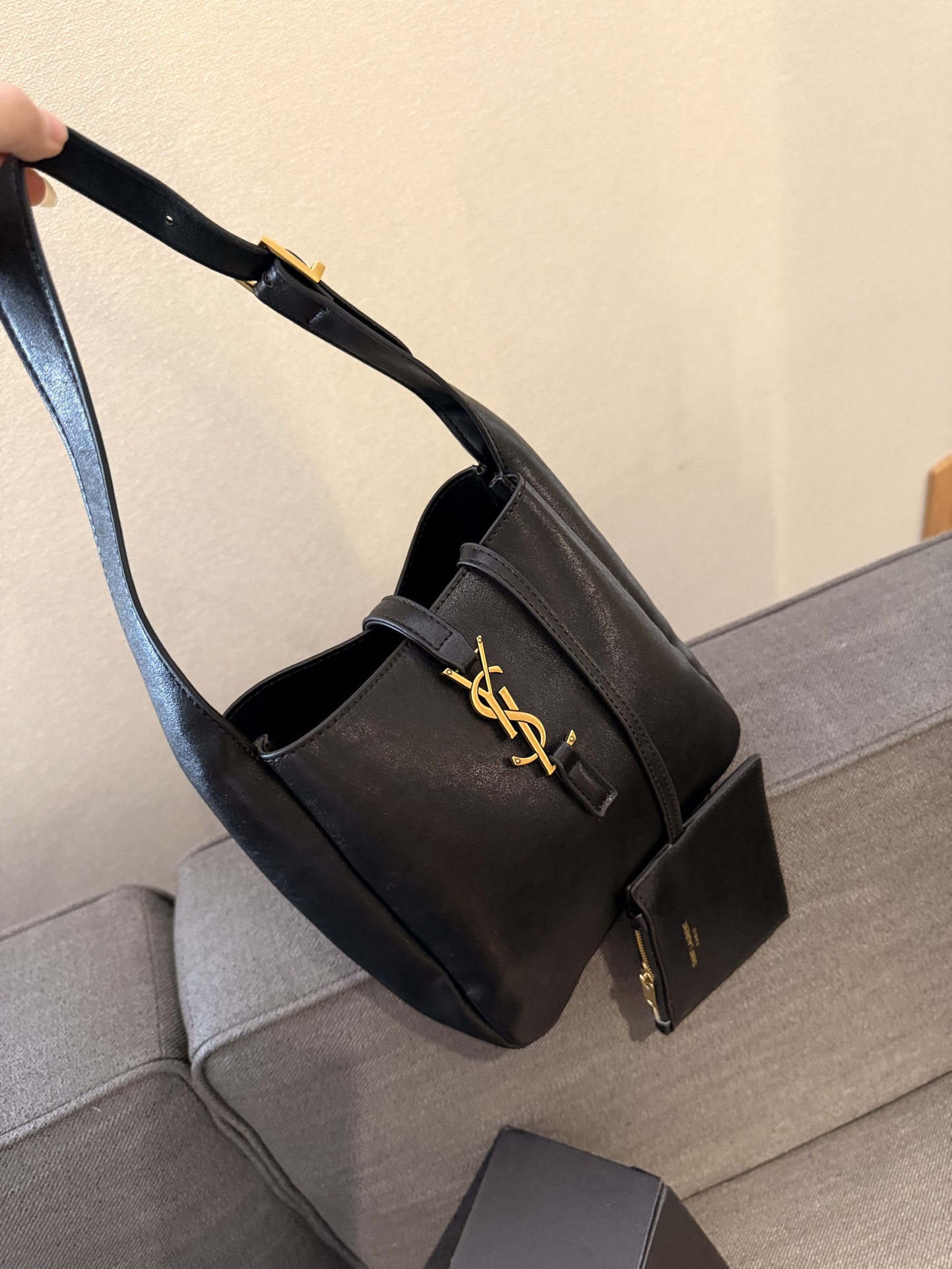 😀25225-YSL-420 gallery