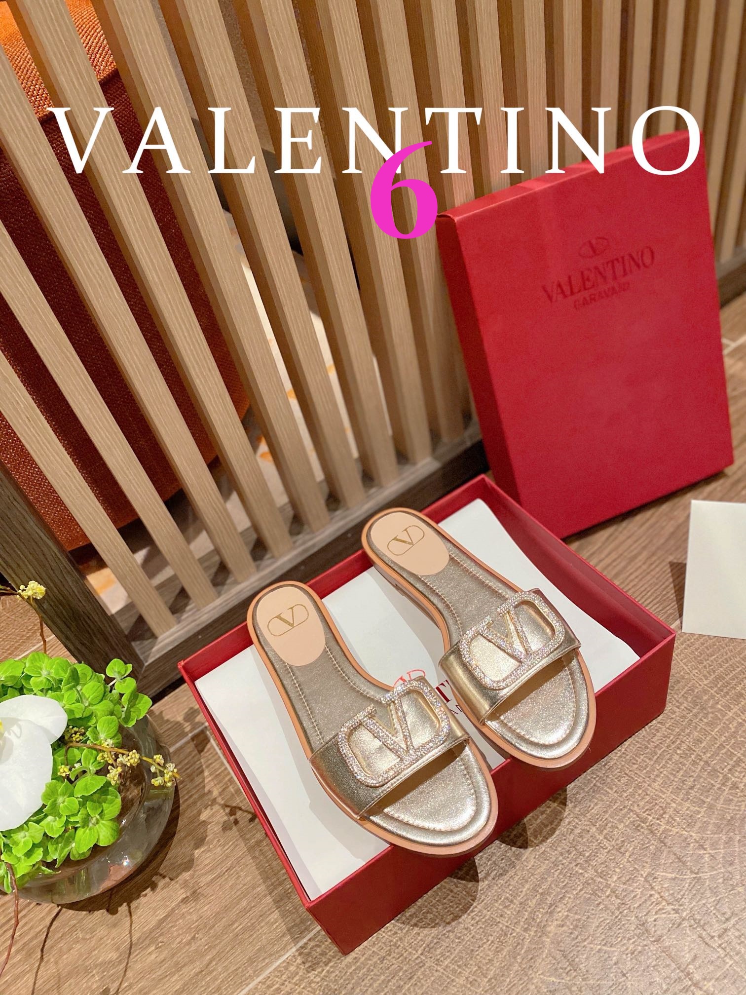 ⬆️25248-Valentino-724 gallery