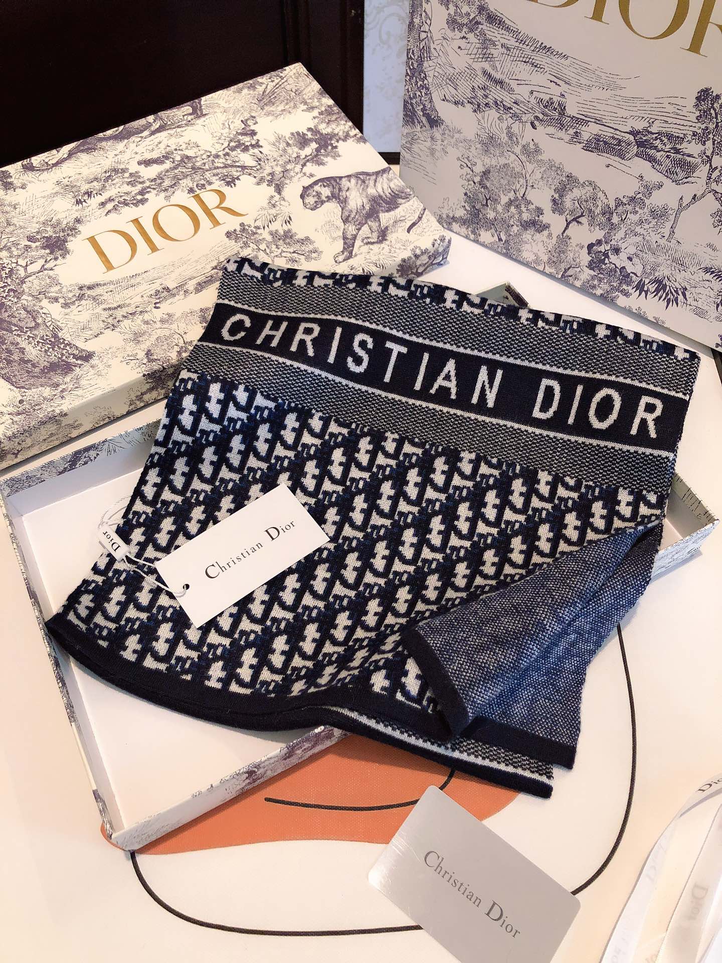 😀25266-dior-$39 gallery