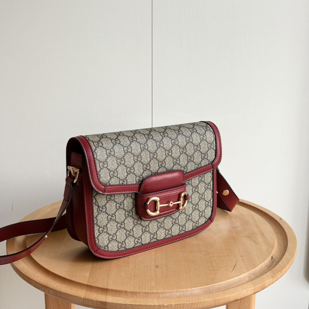 😀25267-Gucci-$96 gallery