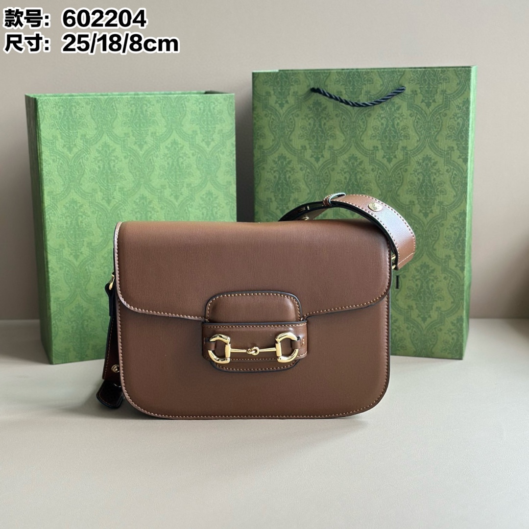 😀25267-Gucci-$96 gallery