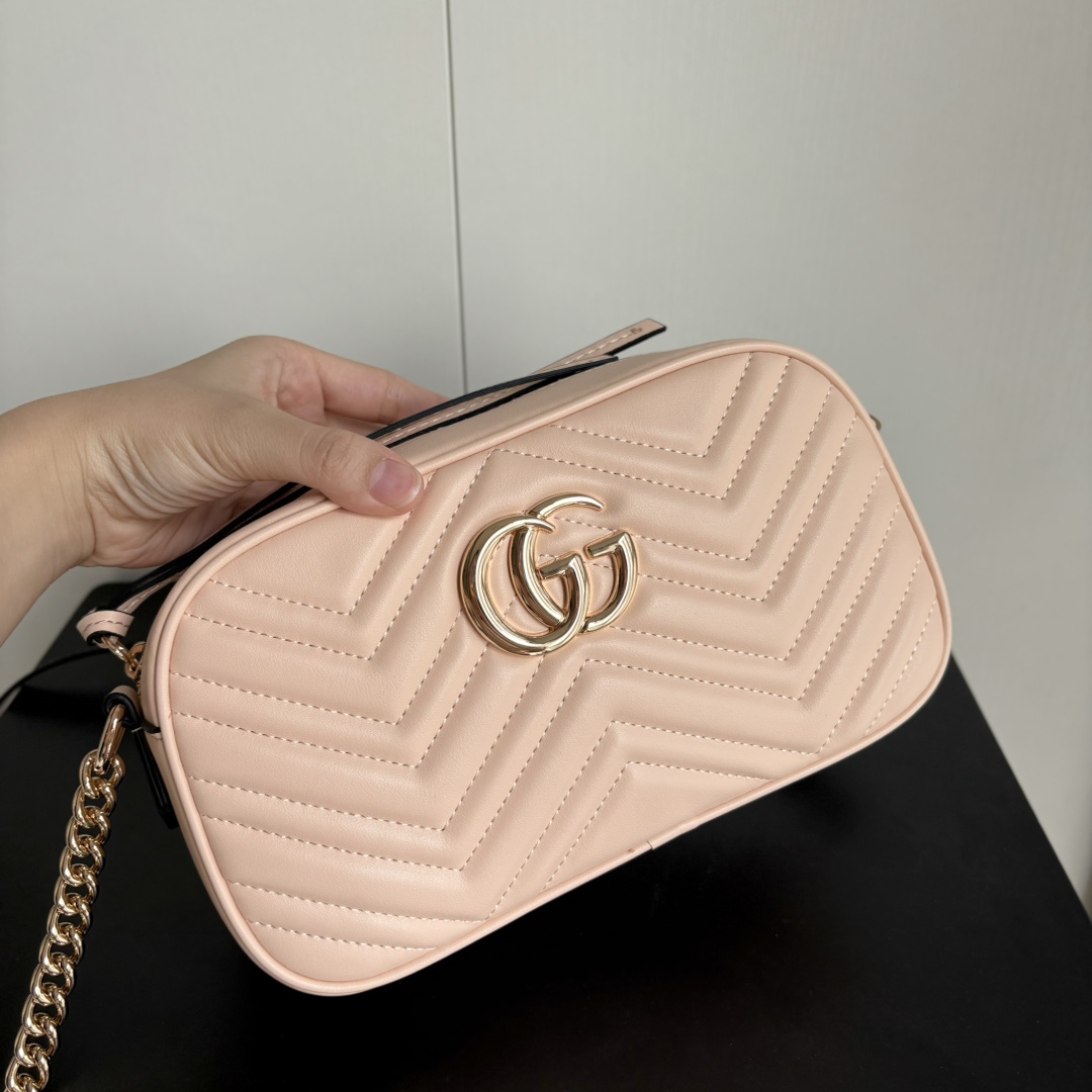 😀25268-Gucci-$96 gallery