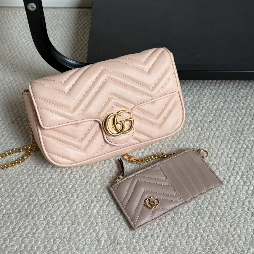 😀25268-Gucci-$96 gallery