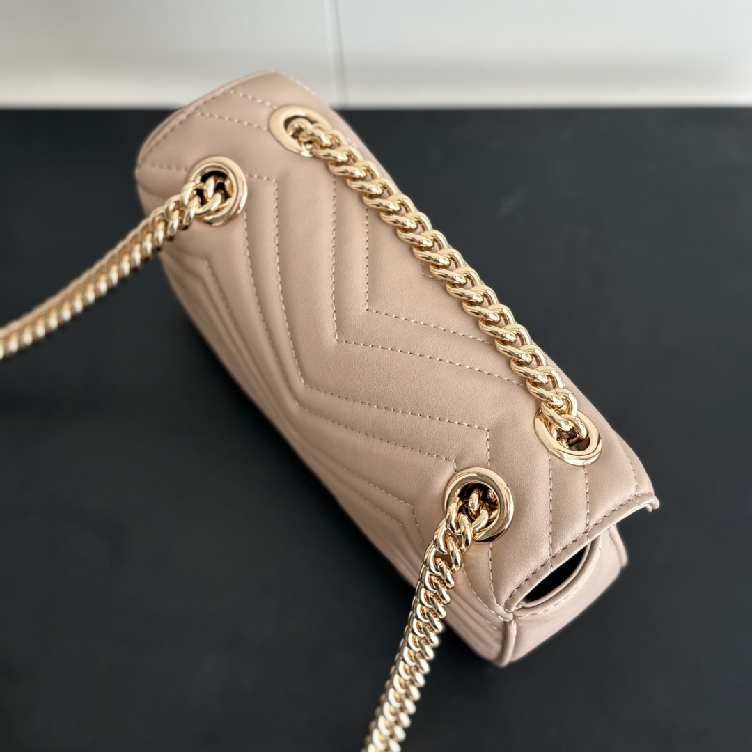 😀25269-Gucci-$96 gallery