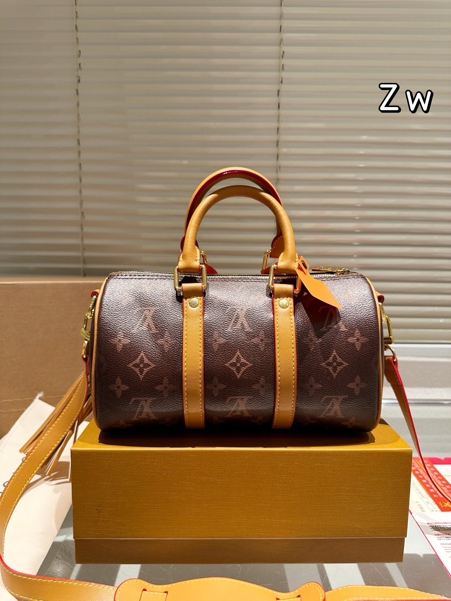 😀25274-LV-$71 gallery