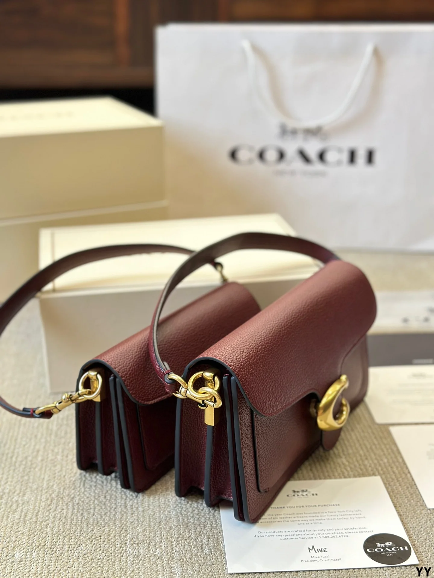 ⬆️25508-COACH-520 gallery