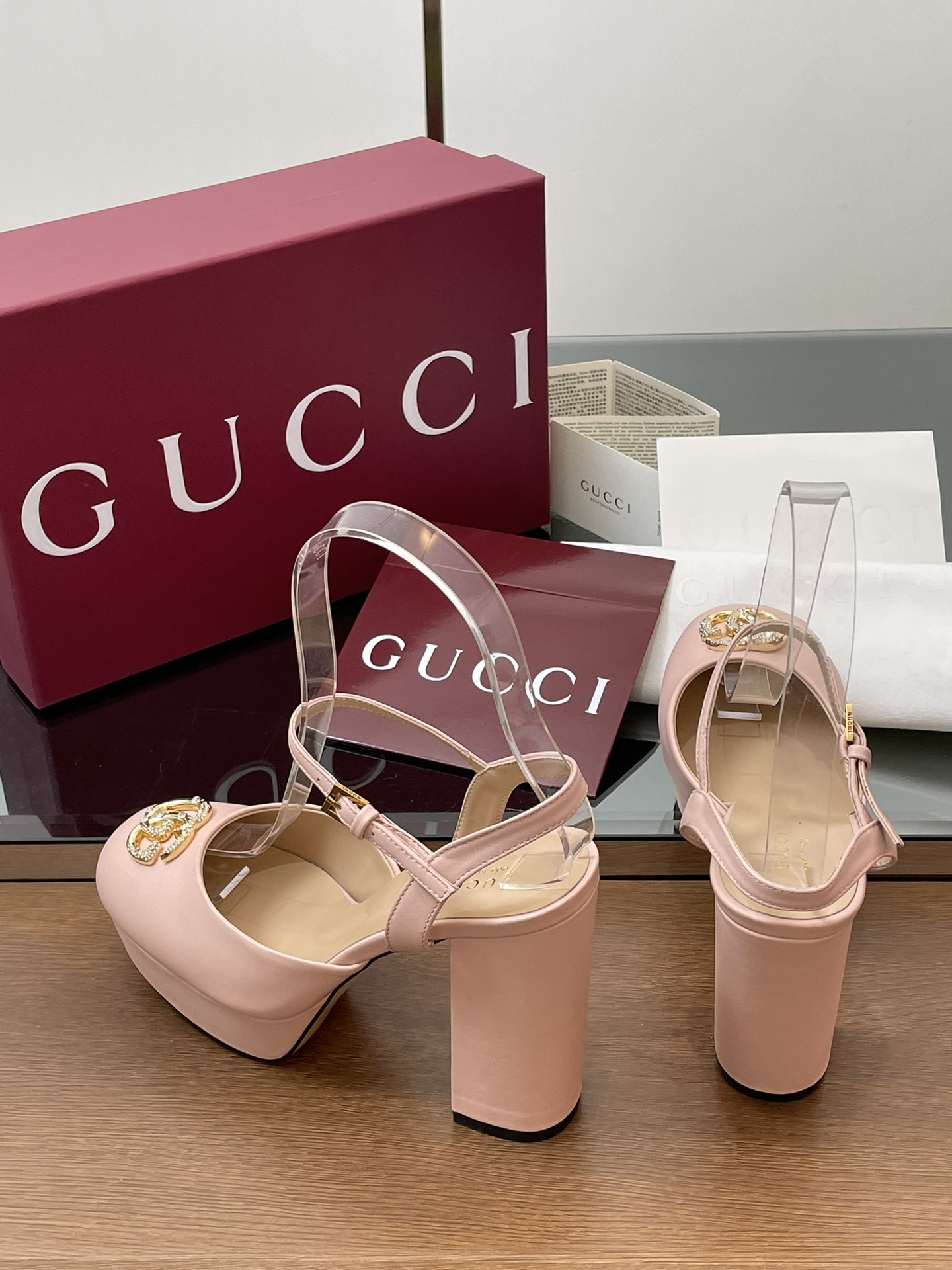 😀25525-Gucci-945 gallery