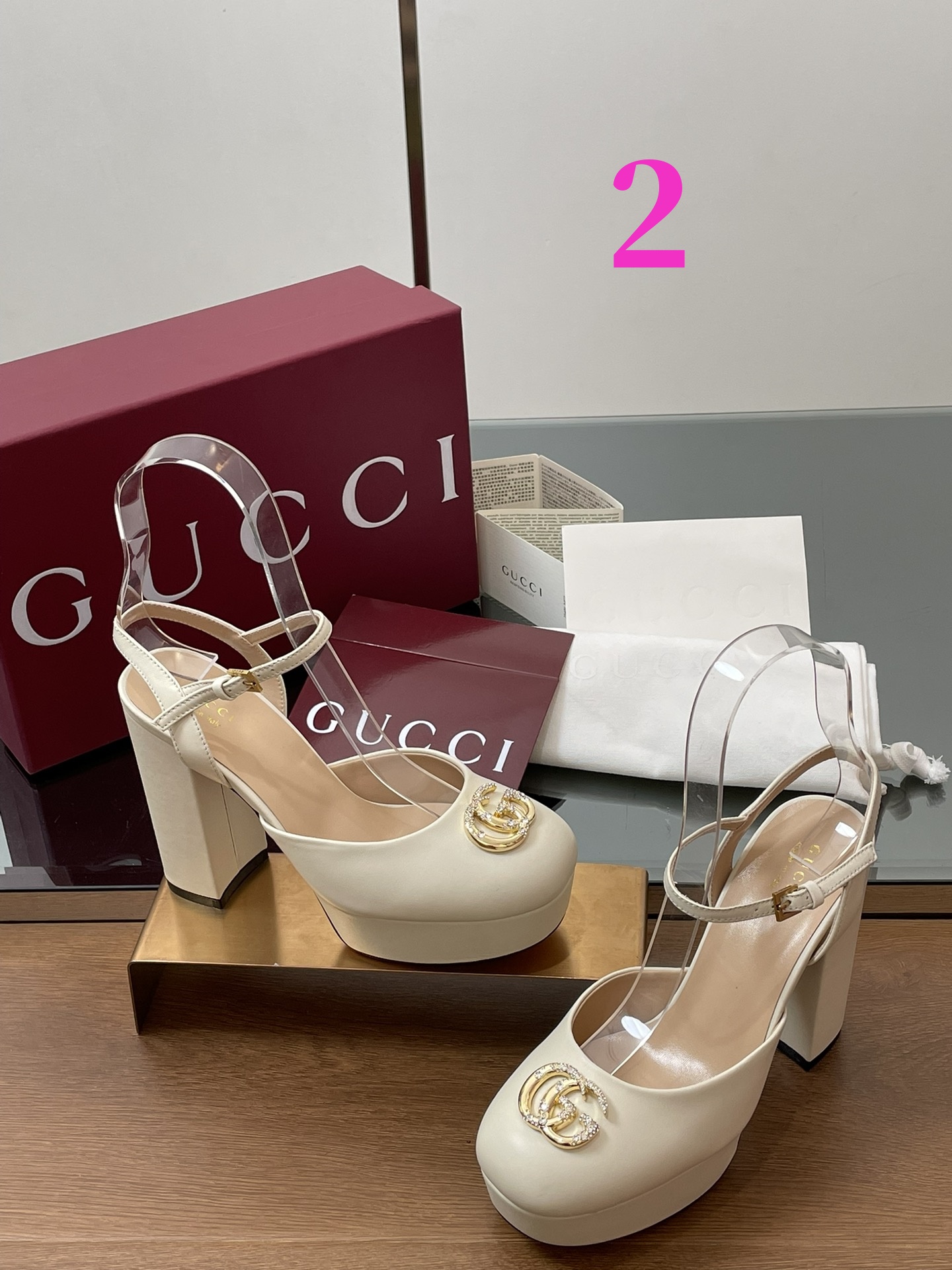 😀25525-Gucci-945 gallery