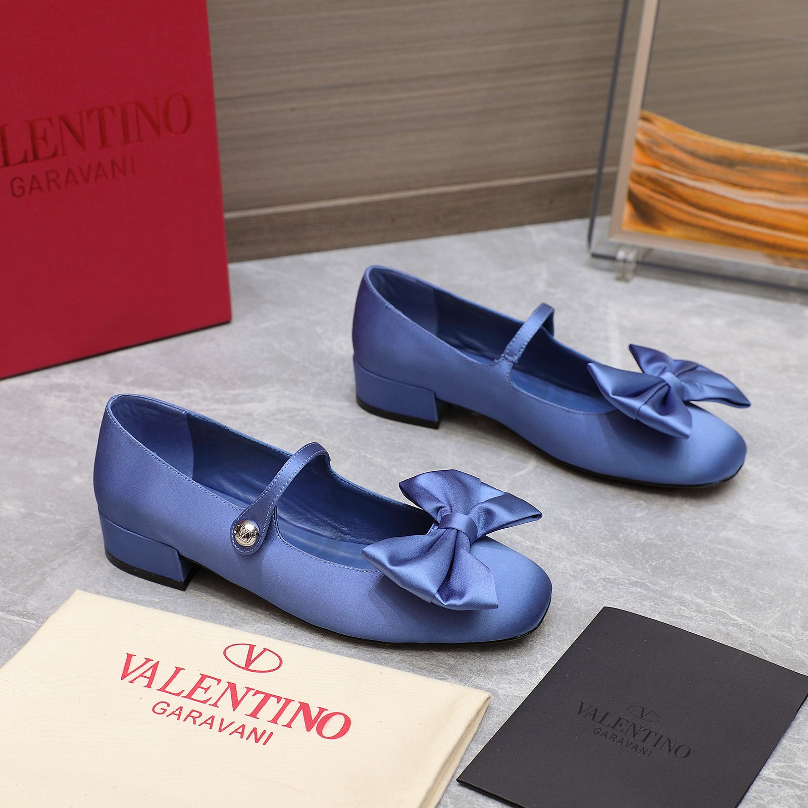 😀25526-Valentino-875 gallery