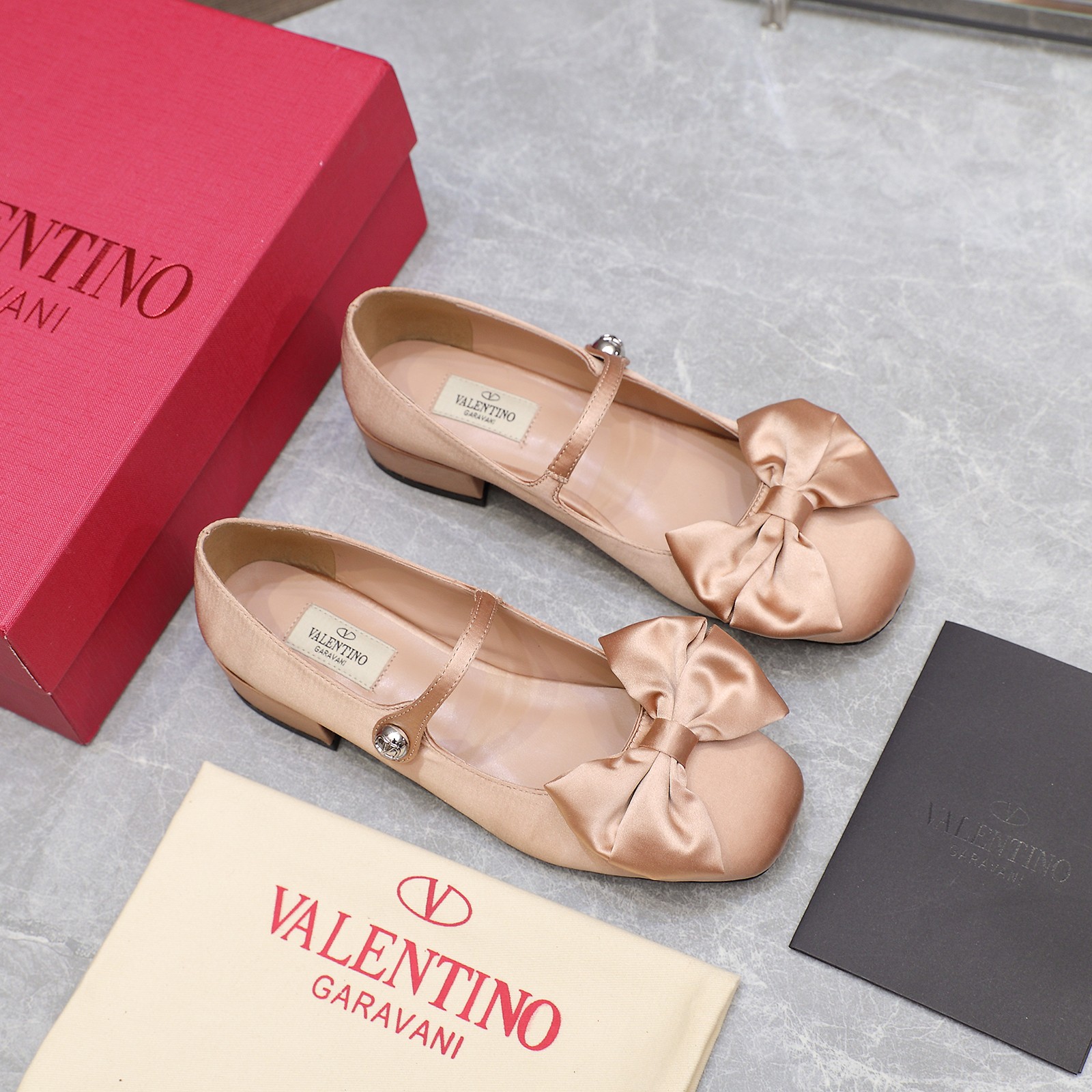 😀25526-Valentino-875 gallery