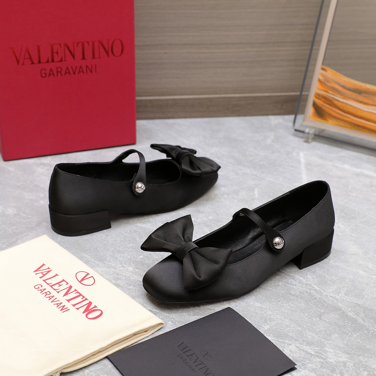 😀25526-Valentino-875 gallery