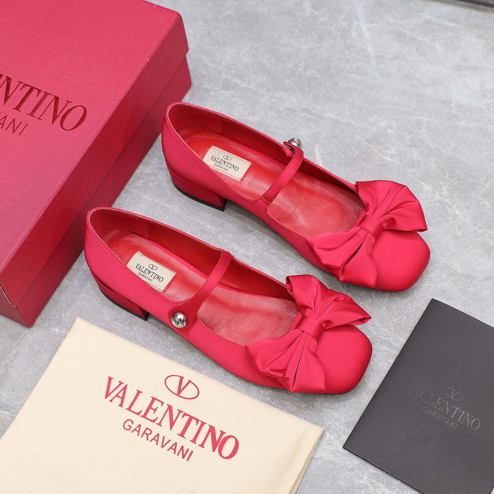 😀25526-Valentino-875 gallery