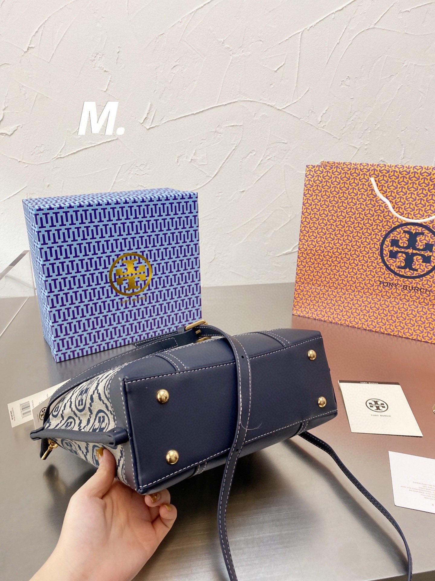 ⬆️3529-Tory Burch-375 gallery