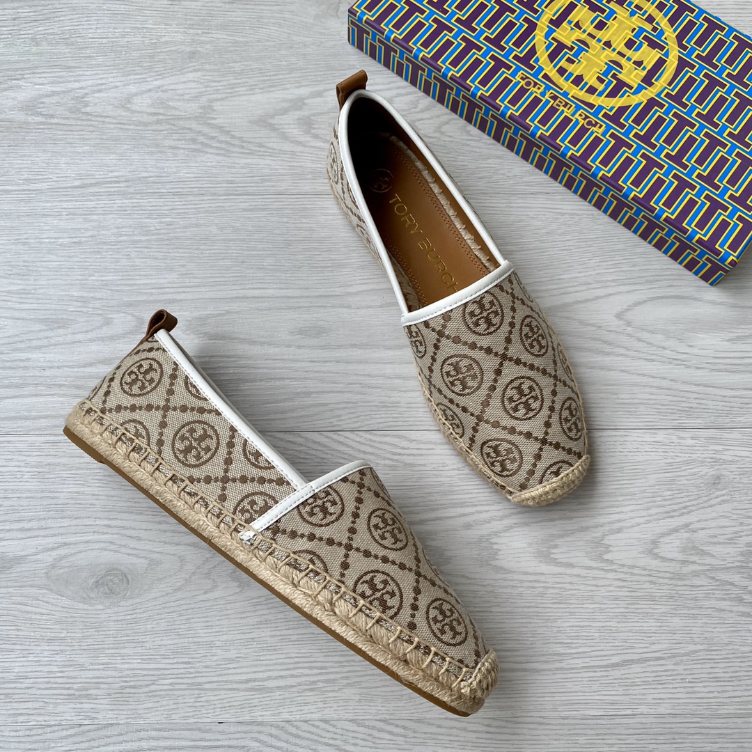 ⬆️3646-Tory Burch-445 gallery