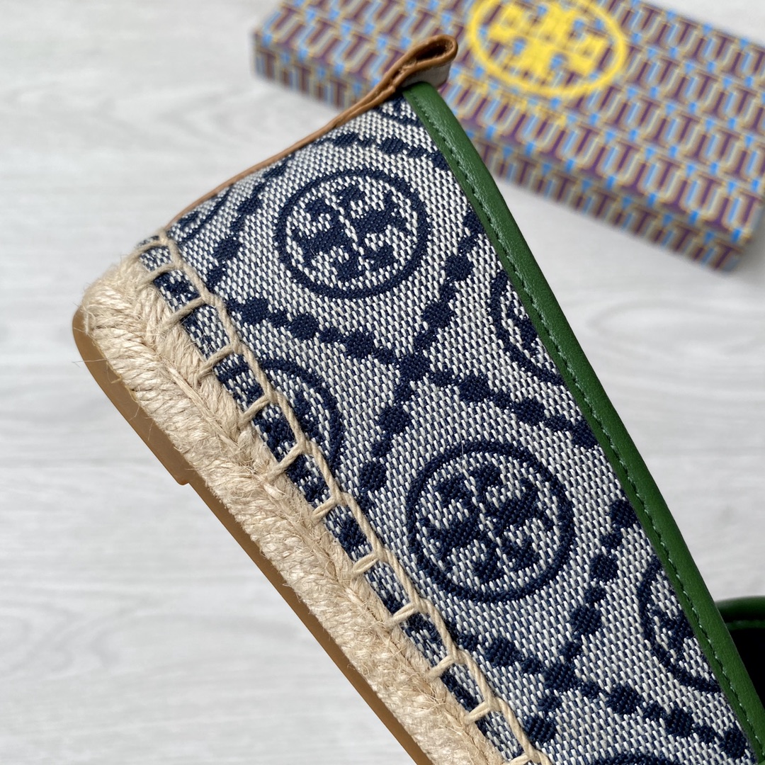 ⬆️3646-Tory Burch-445 gallery