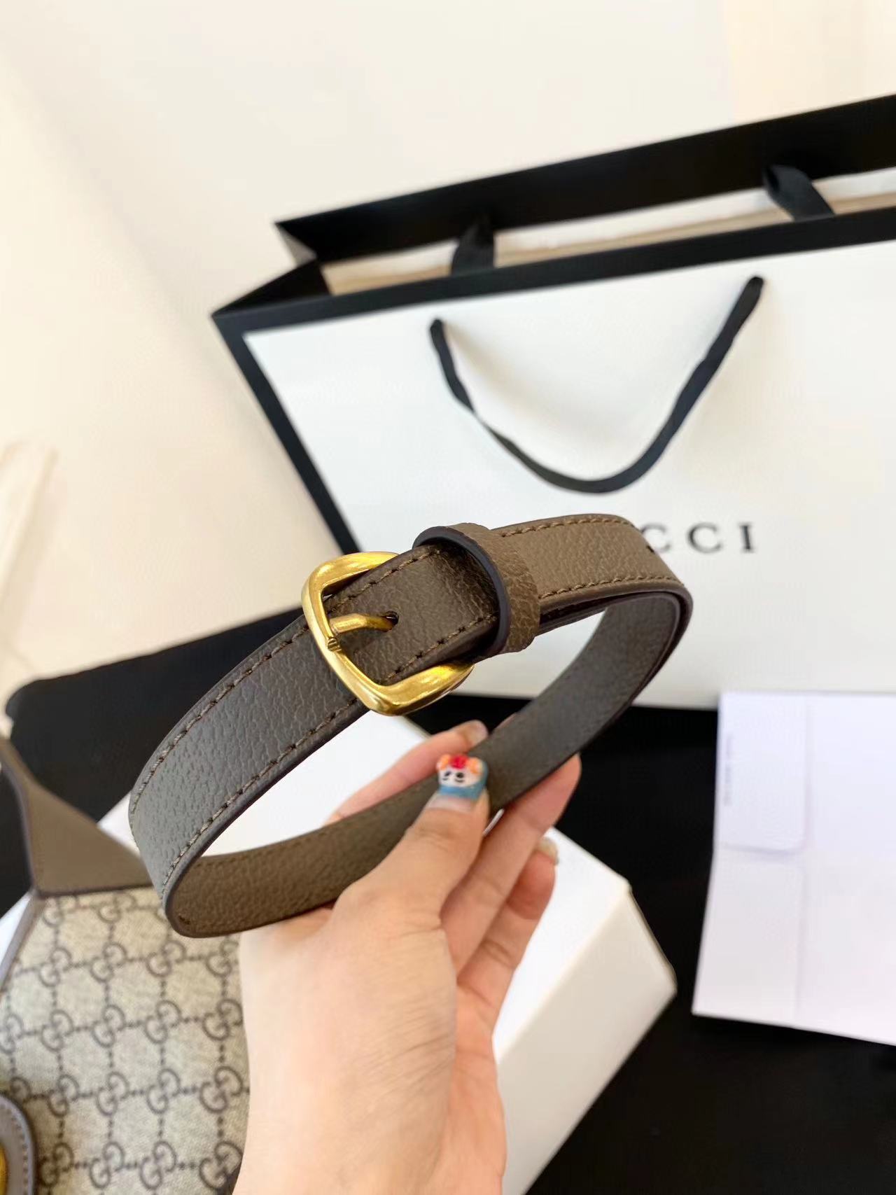 $49.89 GUCCI     306-10265-T gallery