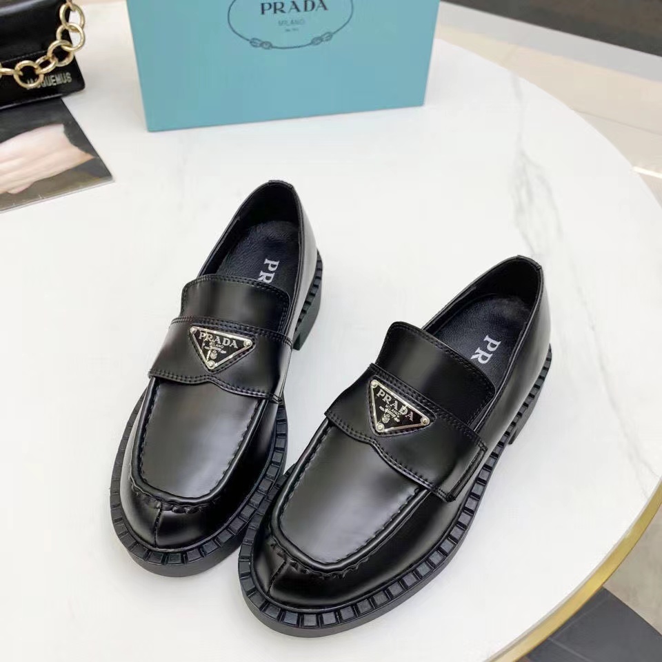 $49.89 PRADA    10275-T gallery