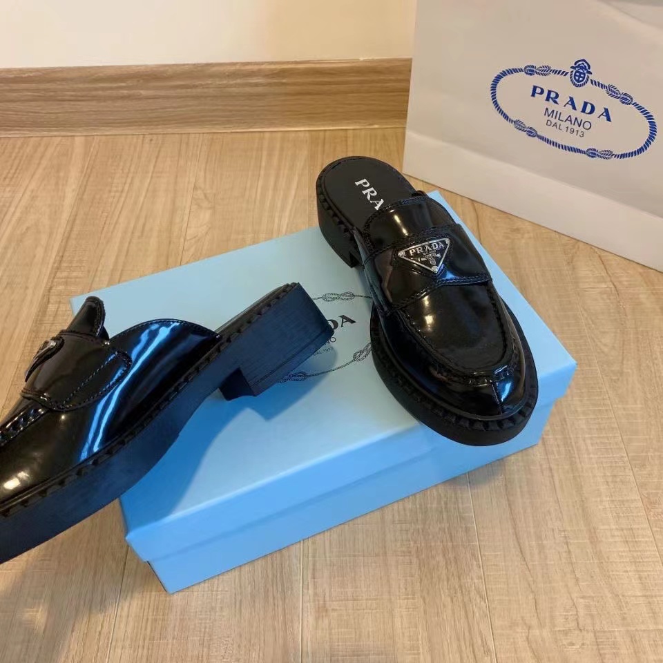 $49.89 PRADA    10275-T gallery