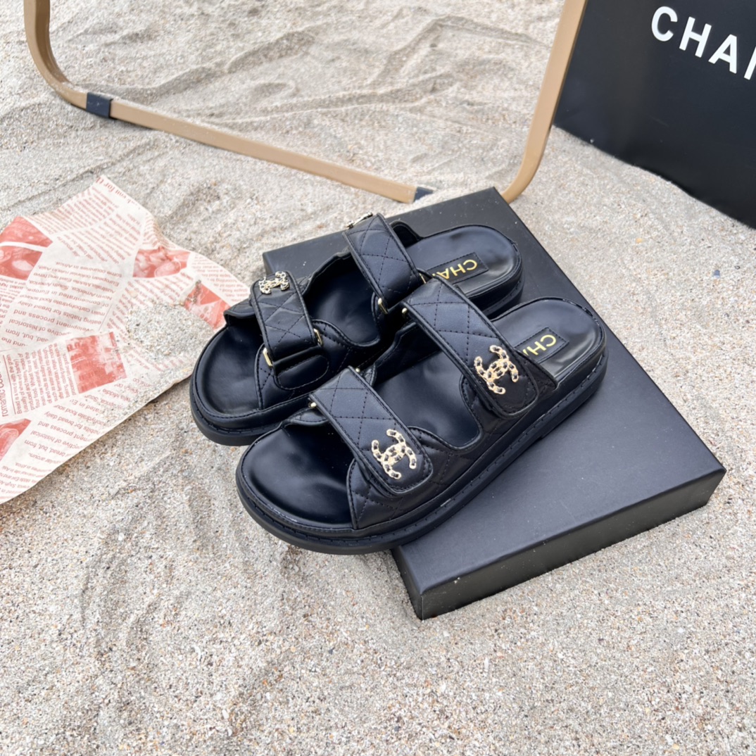 $53.66 CHANEL    10257-T gallery