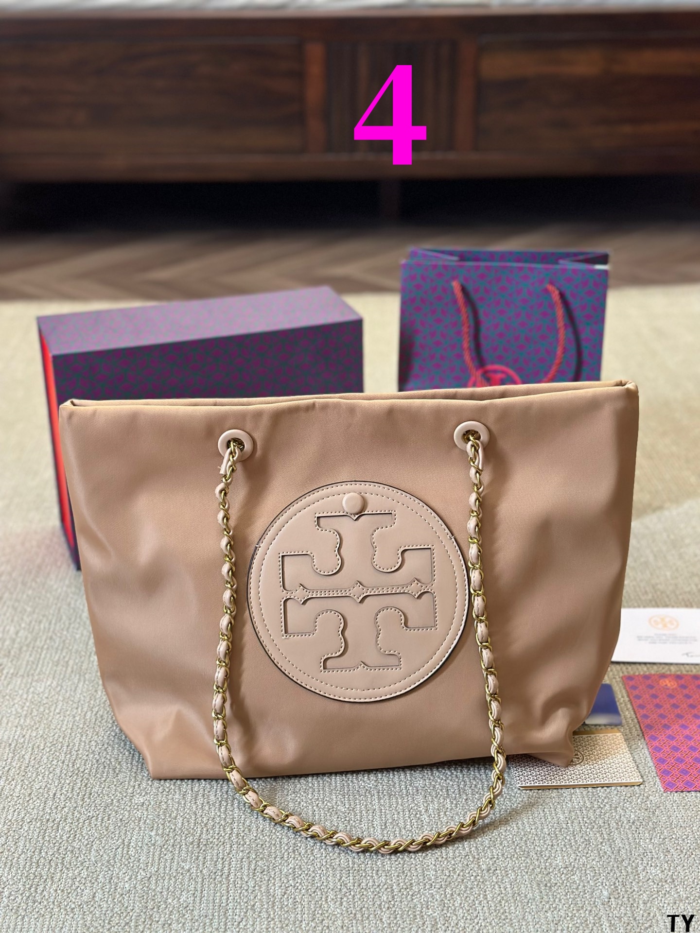 ⬆️83857-Tory Burch-448 gallery