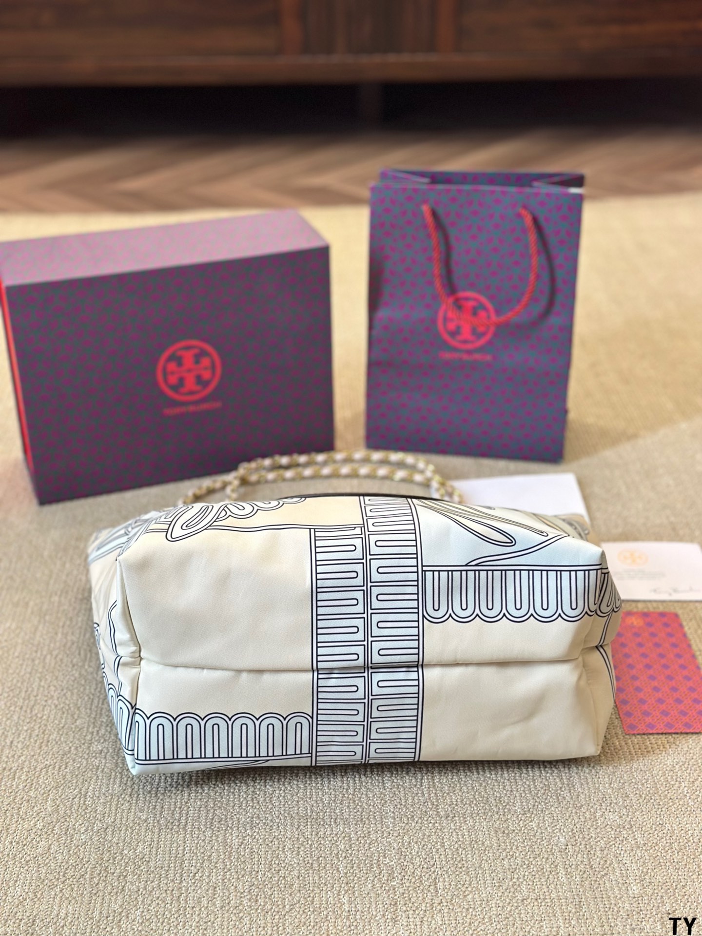 ⬆️83857-Tory Burch-448 gallery