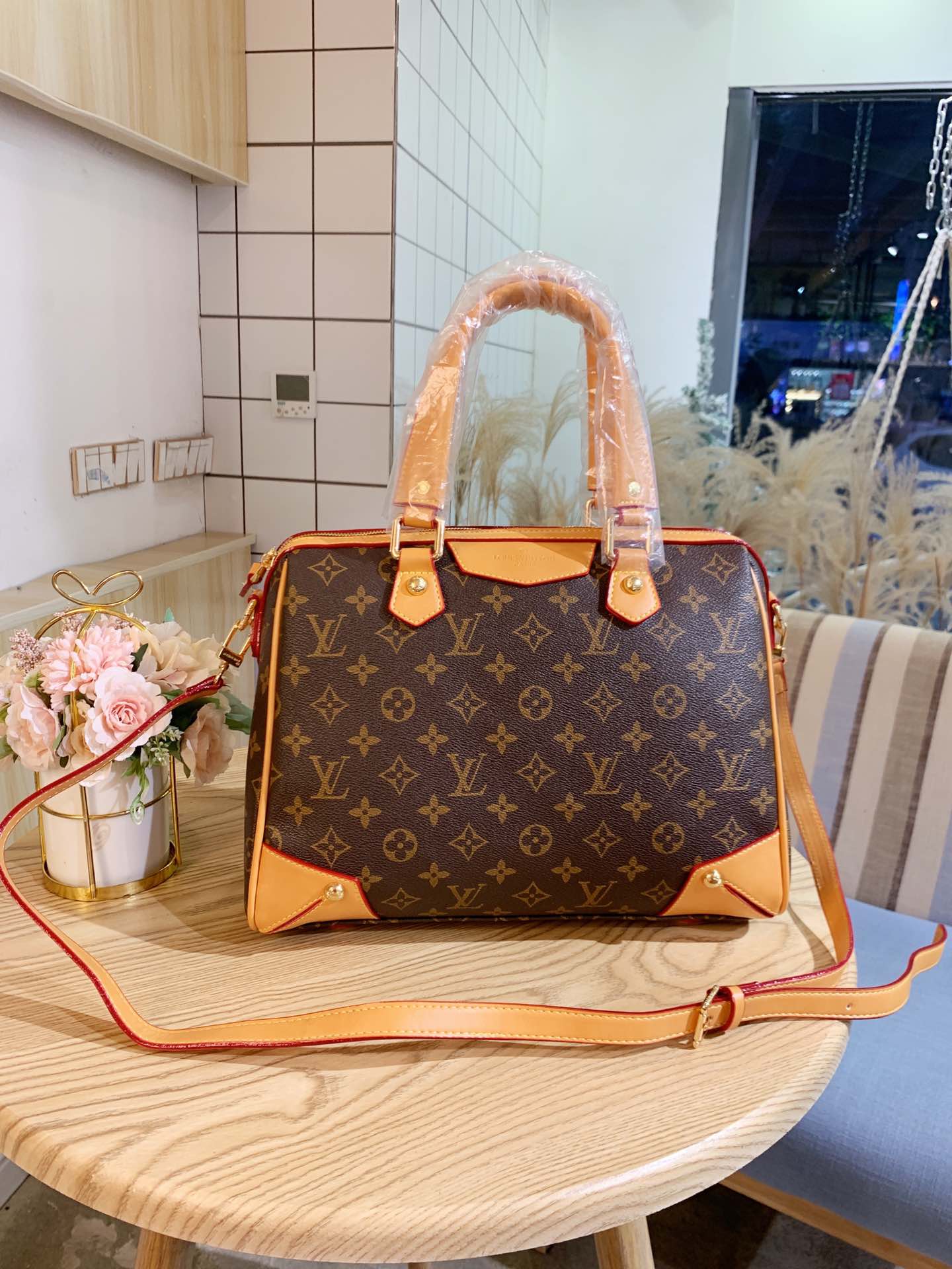 ..LV $64 gallery