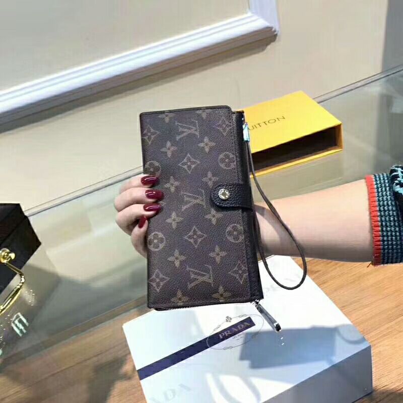 ..LV $65 gallery