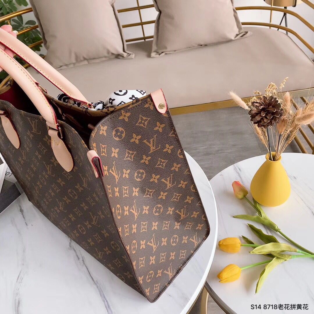 ..LV $72 gallery