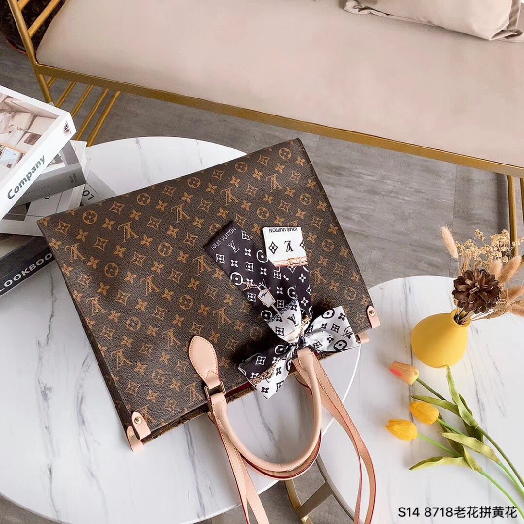 ..LV $72 gallery