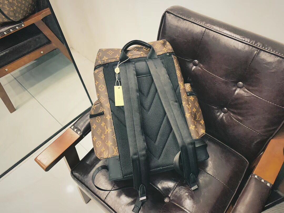 ..LV $81 gallery