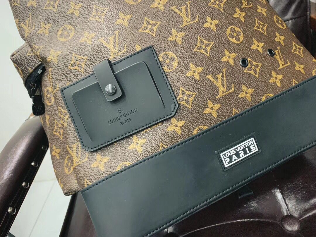 ..LV $81 gallery