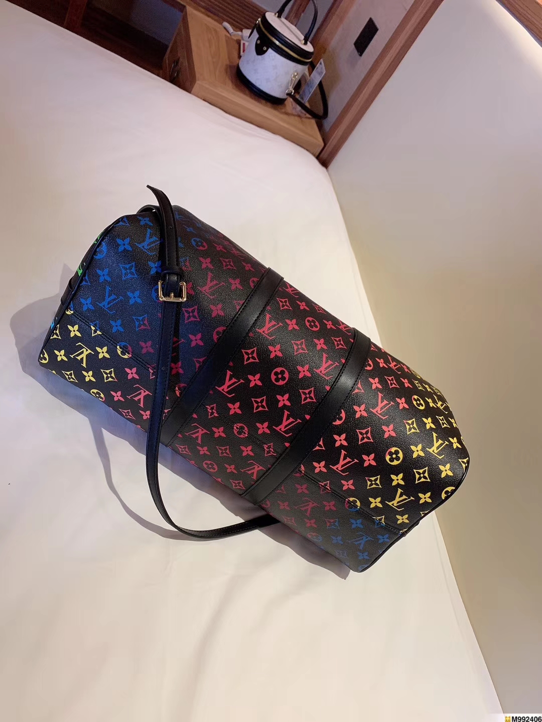 ..LV $87 gallery