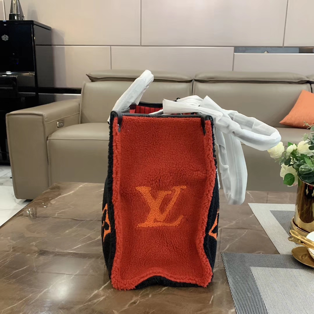 ..LV $91 gallery