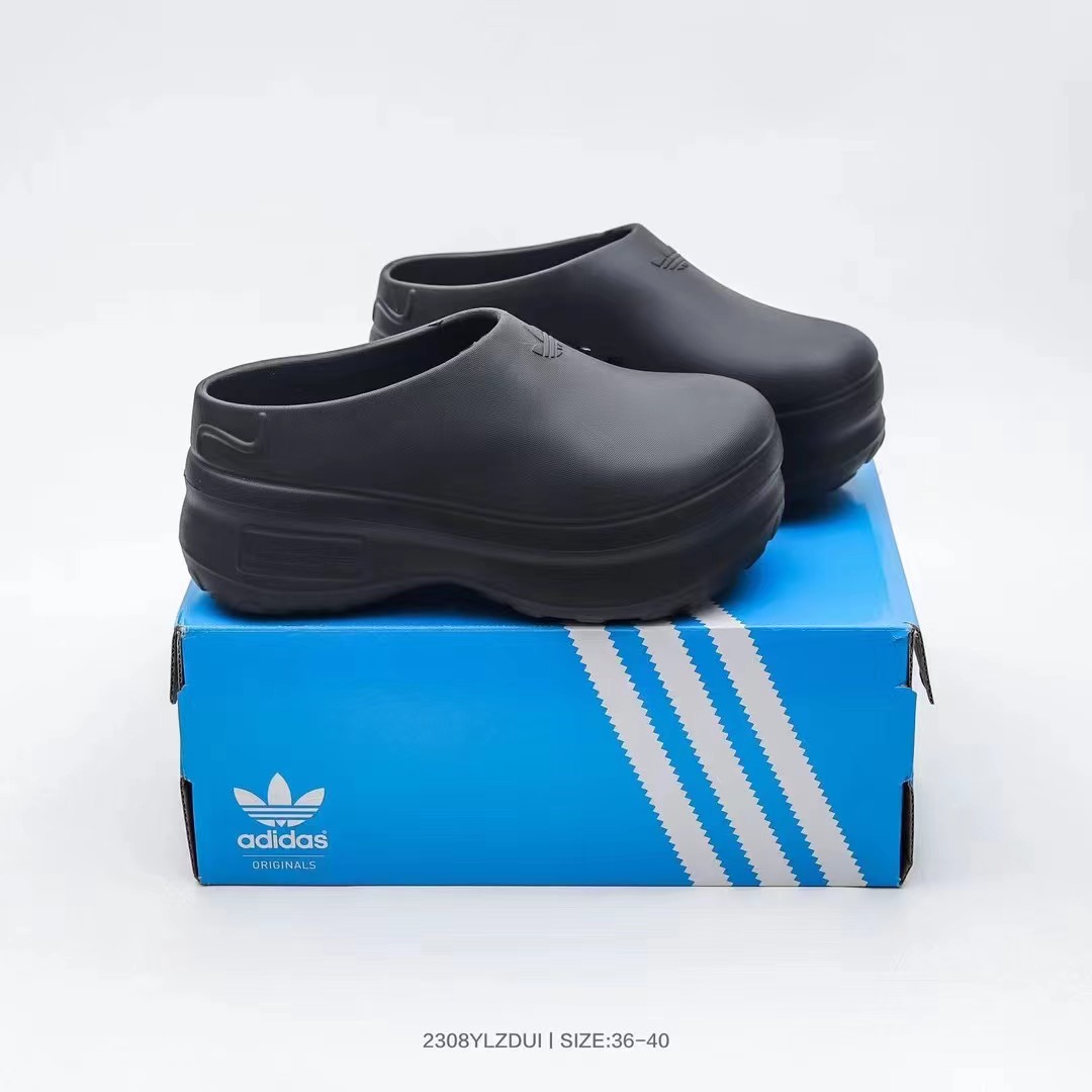 adidas 45.09$ Code 351-6695-R gallery