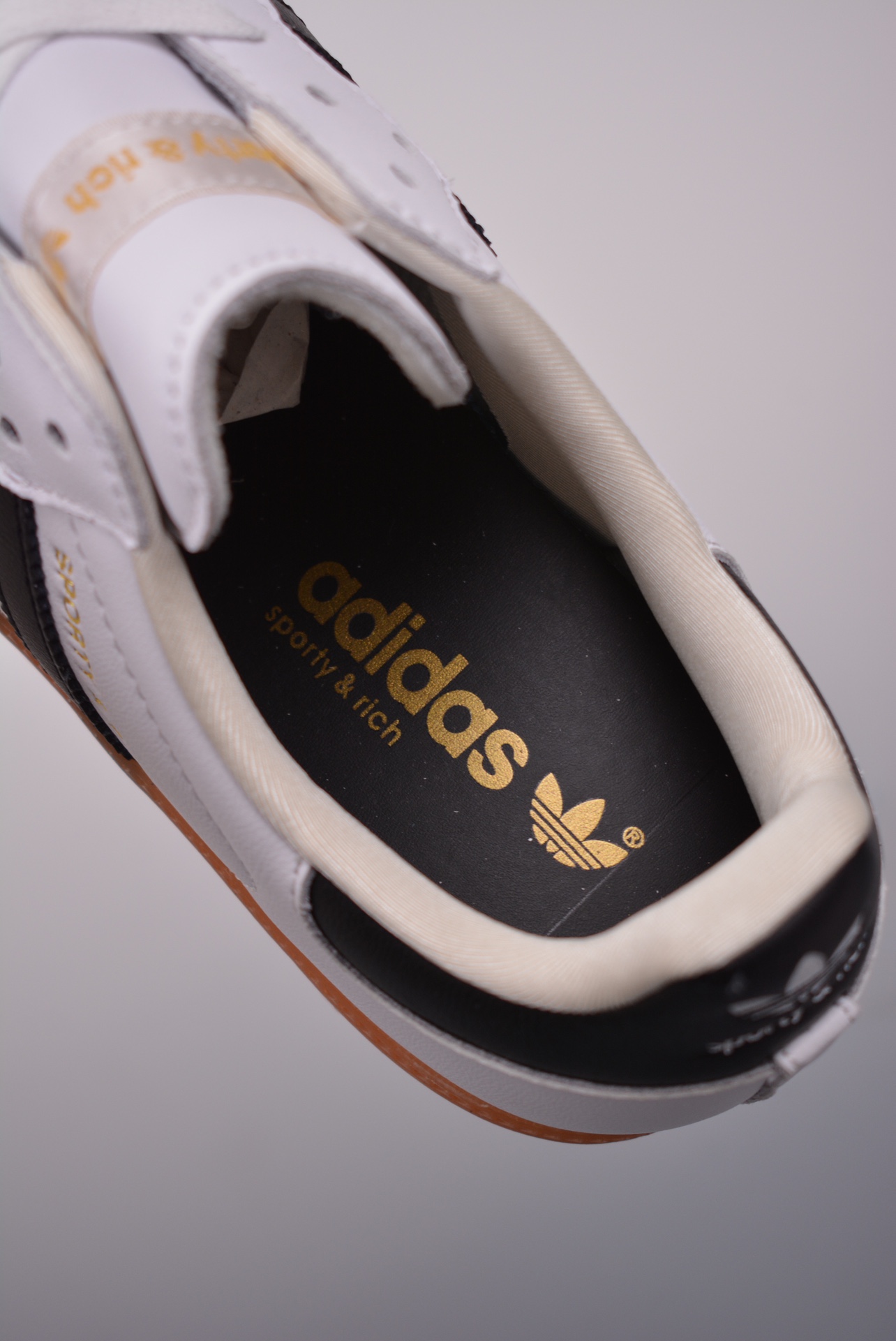 adidas 45.66$  code 351-6712-R gallery