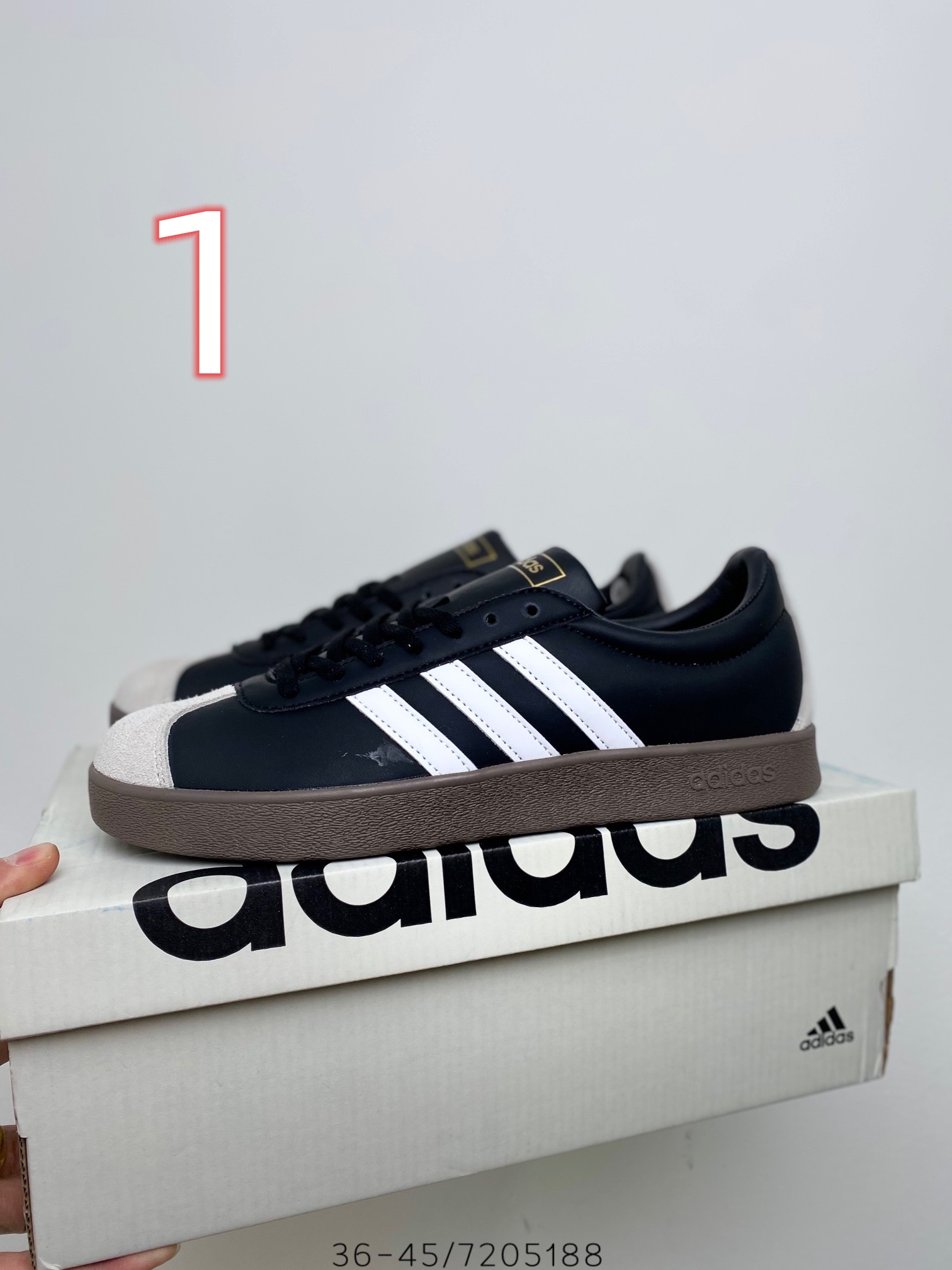 adidas 46.66$    code 351-6855-R gallery