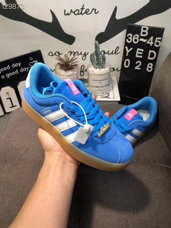 adidas 50.15$   code 351-6997-R gallery