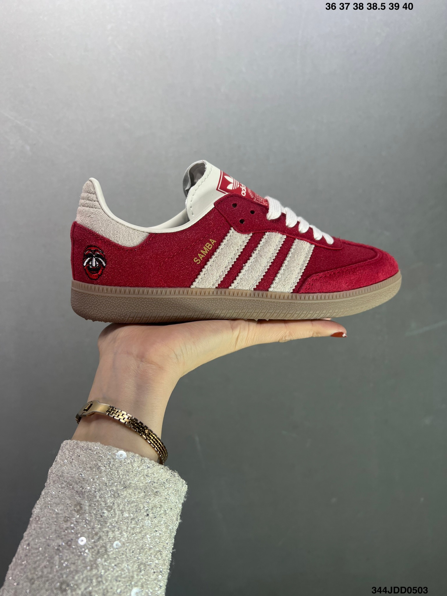 adidas 50.15$   code 351-6997-R gallery