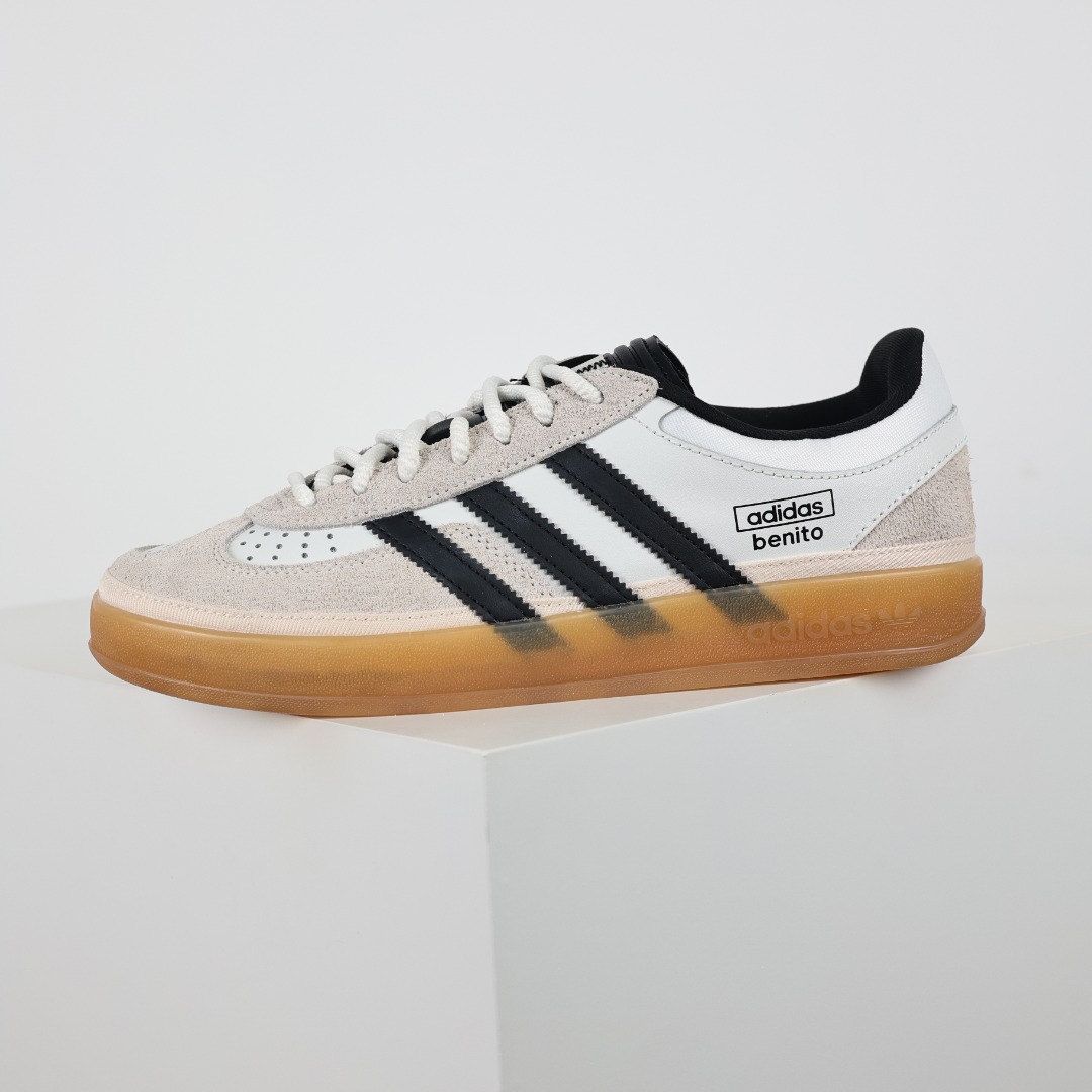 adidas 52.79$ CODE 351-7258-R gallery