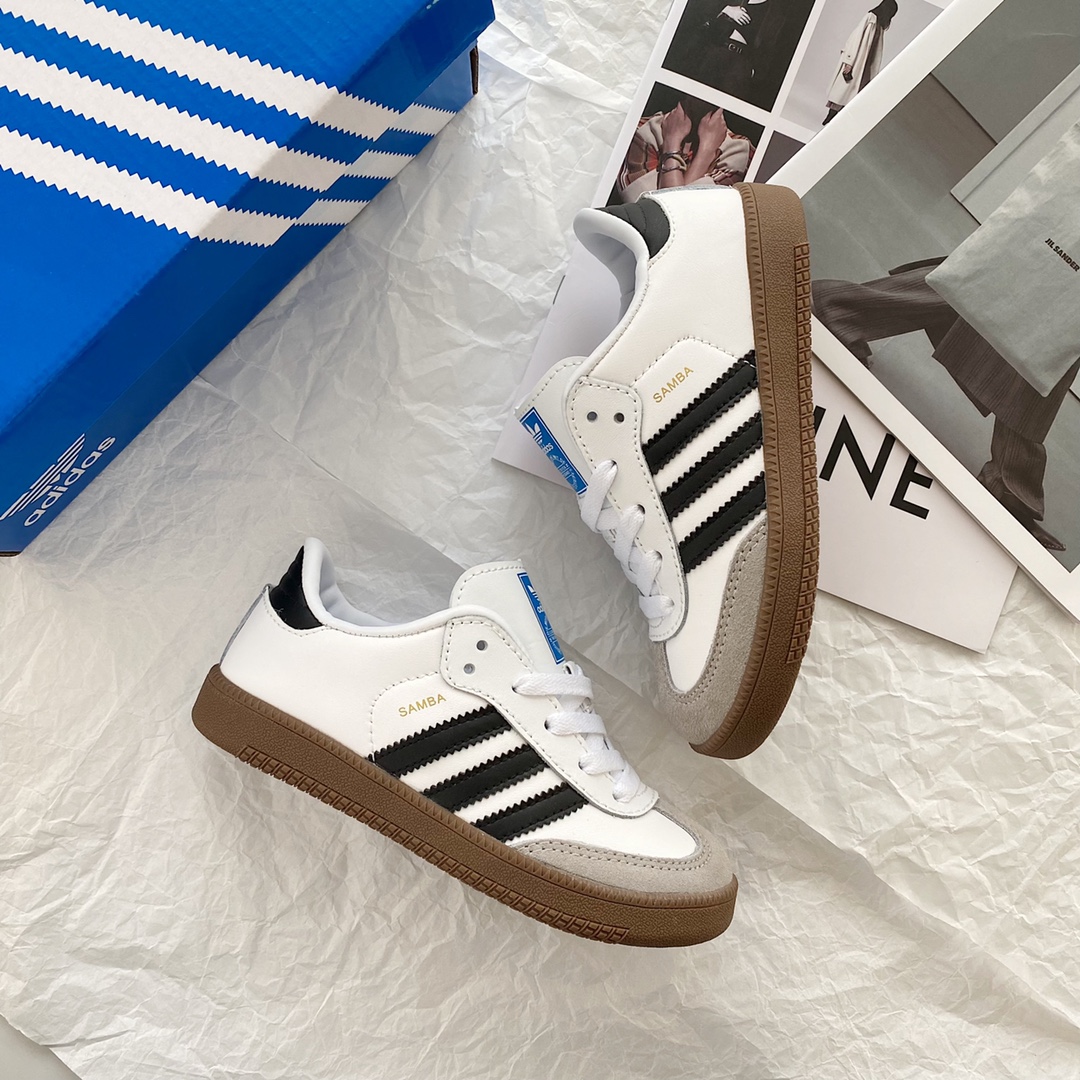 adidas  39.17$     code 351-6859-R gallery