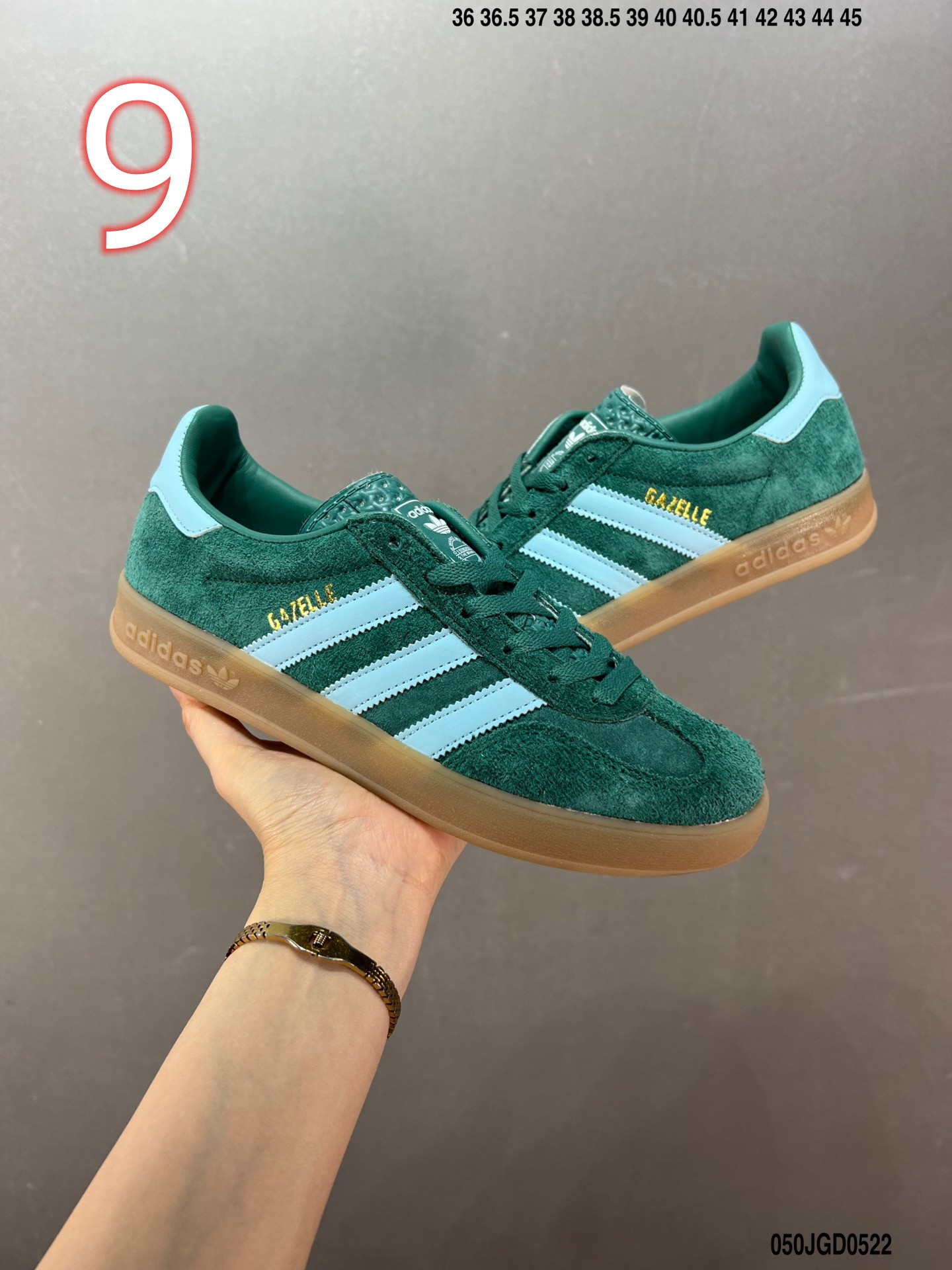 adidas  46.99$       351-6798-R gallery