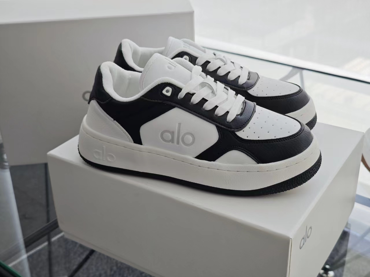 alo 58$     10392-T gallery