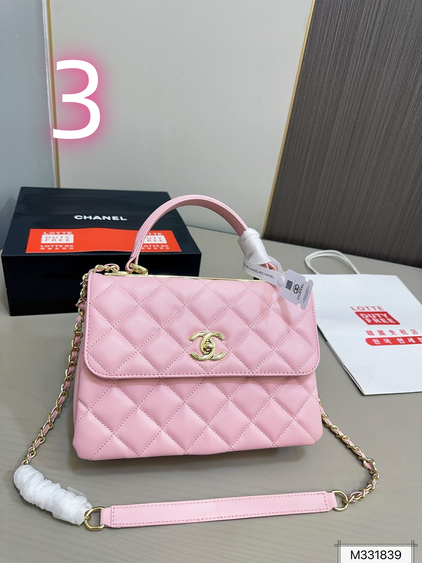 chanel 49.99$     code 306-7210-R gallery