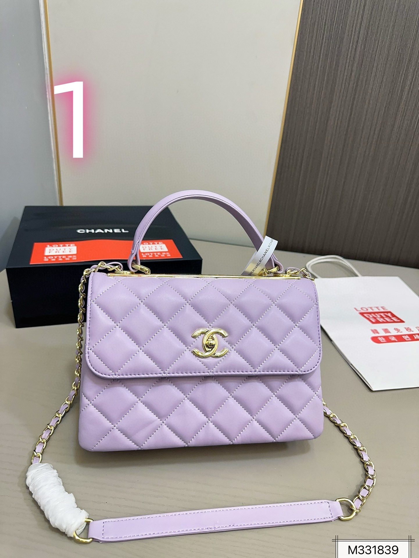 chanel 49.99$     code 306-7210-R gallery