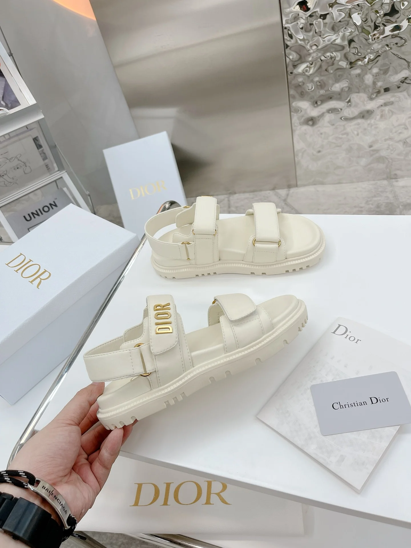 code：113843-57.99$-dior-with box gallery