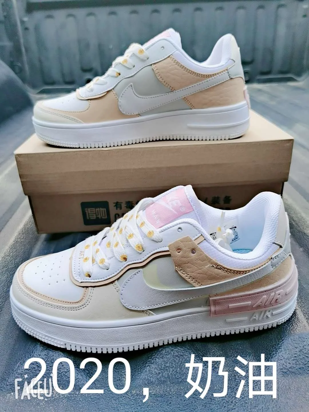 code:1210-Nike $ 28.99 gallery