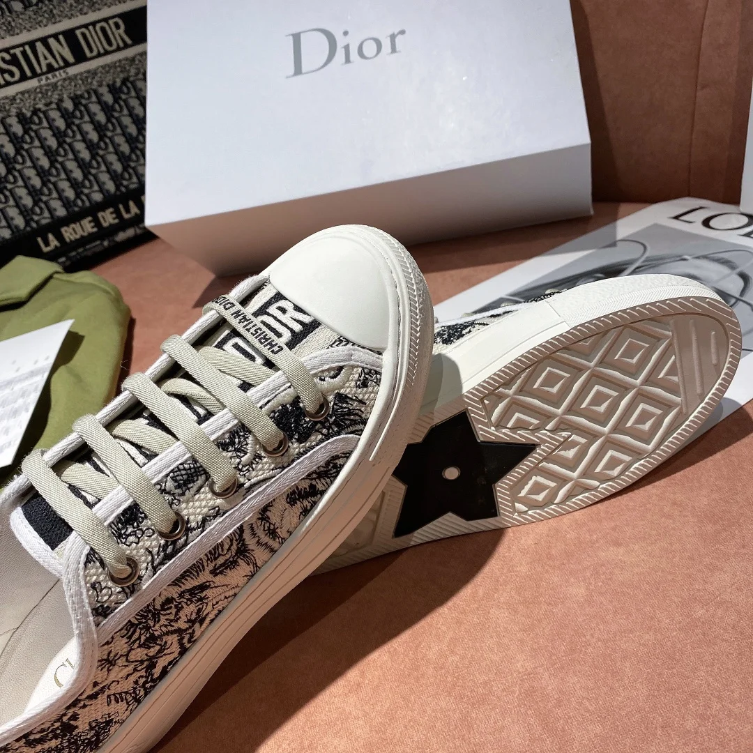 code:1410-55.99$ DIOR gallery