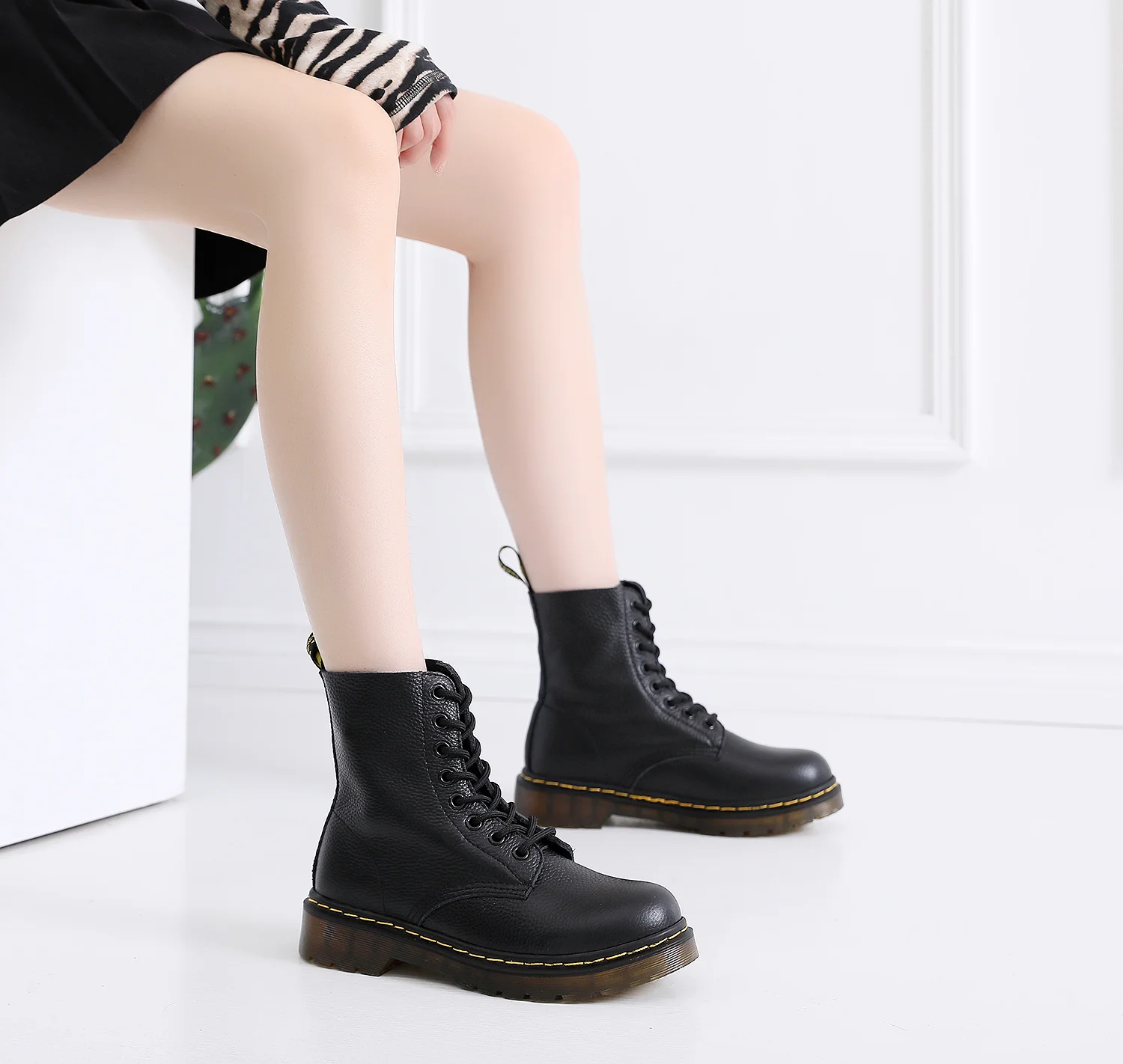 code:1660-58.99$ Dr.Martens gallery